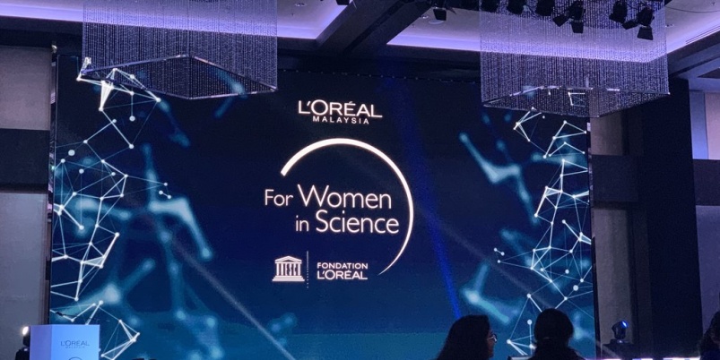14th L’Oréal-UNESCO For Women in Science Awards - Richard Wee Chambers